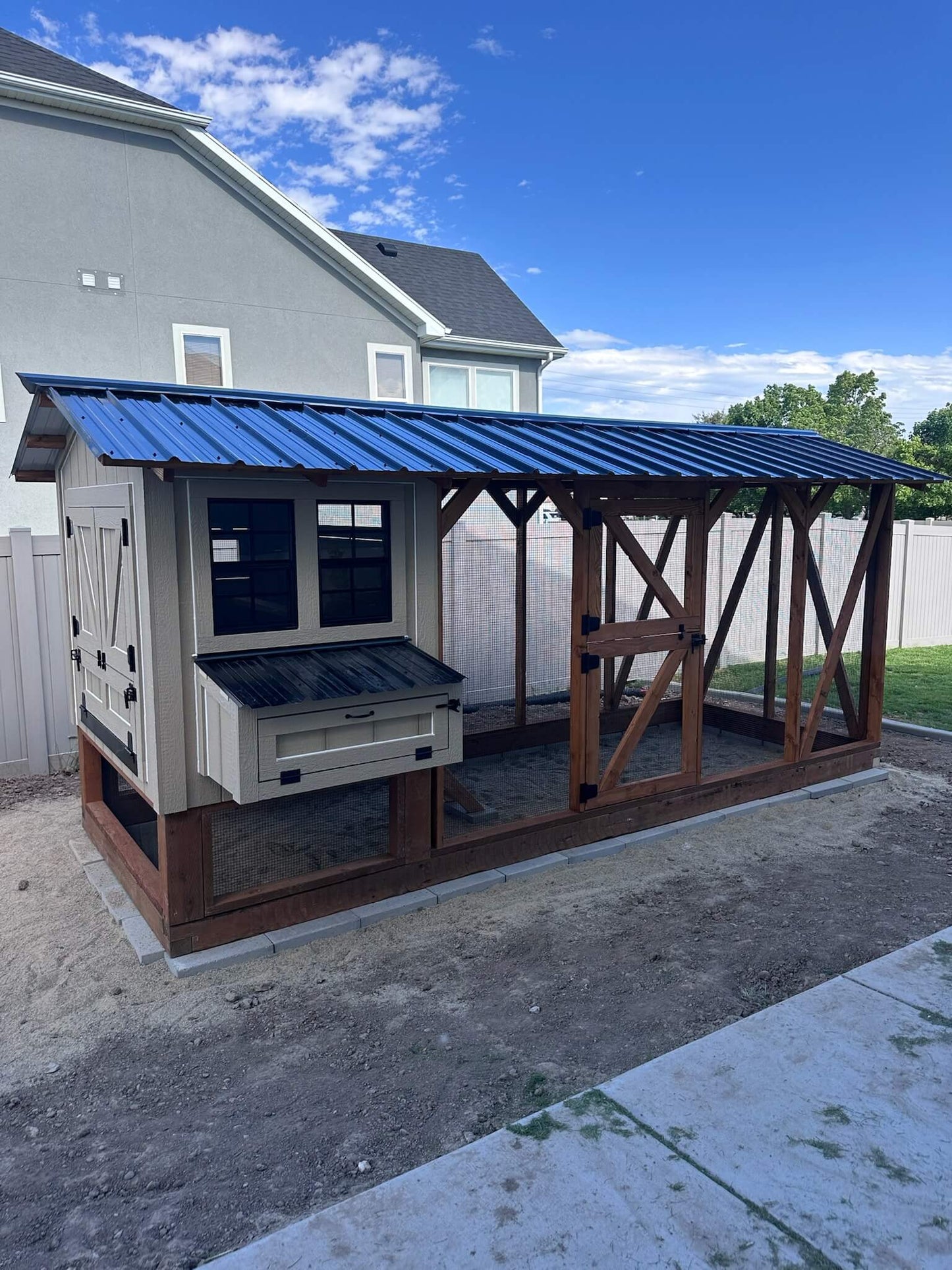 4x6x16 Gabled DIY Chicken Coop & Run Plan